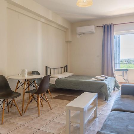 Elia Mini Suites 7 Yenişehir Dış mekan fotoğraf